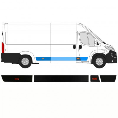 Set di modanature laterali per Fiat Ducato 2018- / Destra / 8486