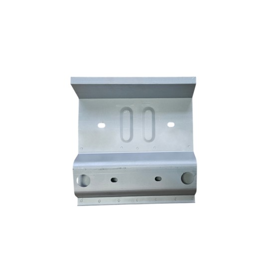 Pannello di riparazione laterale per Iveco Daily 2014-2026 / Sinistra = Destra (simmetrico) 14711