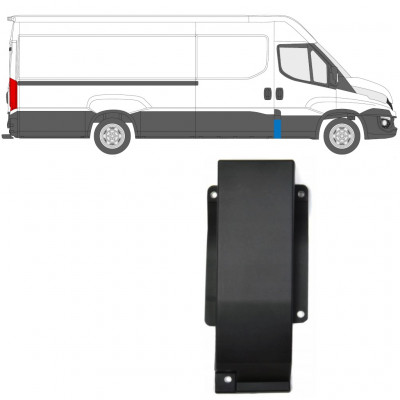 Modanatura laterale montante A per Iveco Daily 2014-2019 / Destra 11974