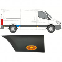 Modanatura laterale parafango posteriore con lampada per Mercedes Sprinter 2006-2018 / Destra / Set 10017